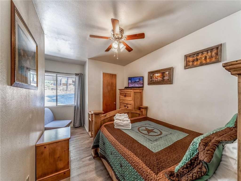 Cliff Top, 4 Bedrooms, Game Room, Wifi, Sleeps 10 Ruidoso Luaran gambar